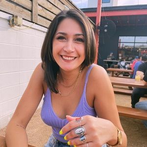 Meet your Posher, Miriam